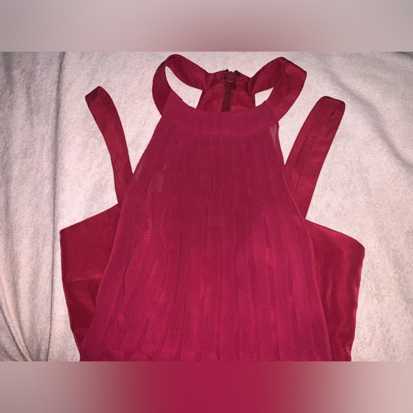 Elegant long red dress - Picture 5 of 5